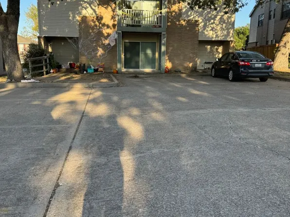 1104 Autumn Cir APT B, College Station, TX 77840