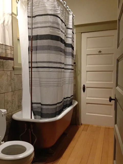 Studio, 480 sqft, $1,350 — Photo 3