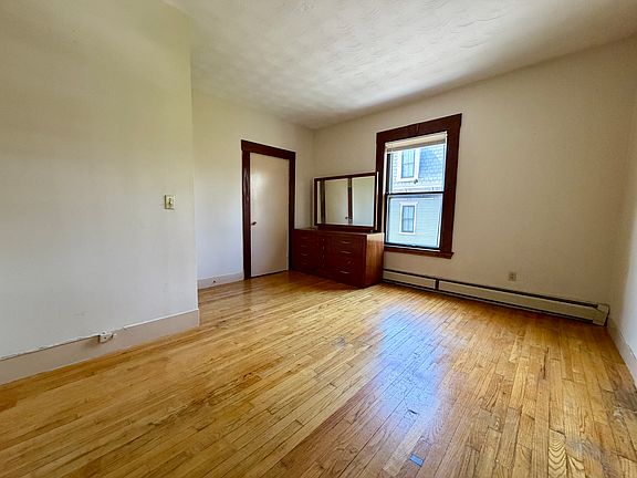 3rd image of 7 Wendell St APT 3