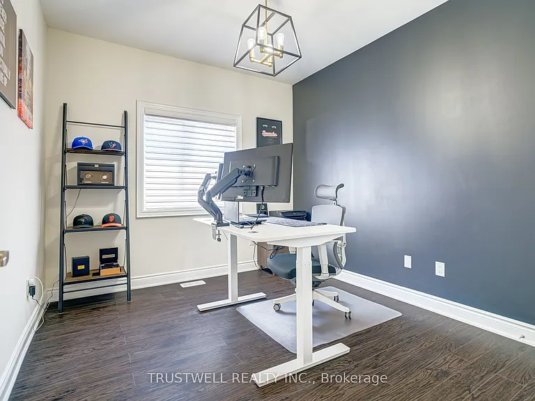 128 Hatton Garden Rd — Photo 30