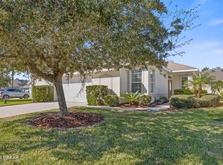 4 Rivergate Ln, Palm Coast, FL 32164