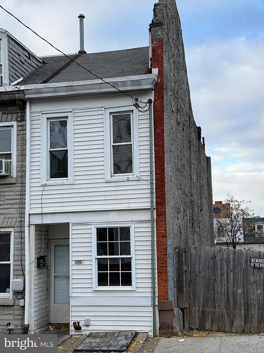 1039 Cotton St photo 1