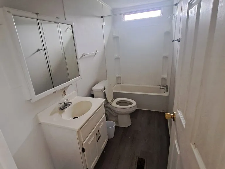 705 Gun Club Rd #18 — Photo 4