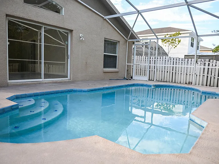 223 Coralwood Ct — Photo 6