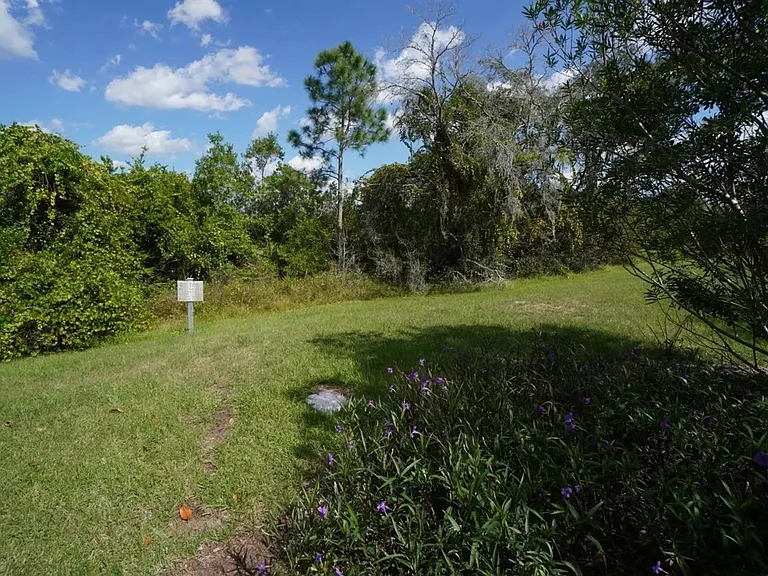 510 Captiva Dr — Photo 46