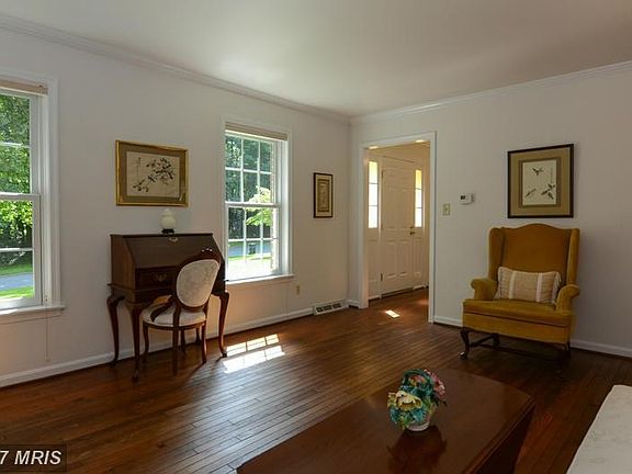 Bright living room, windows updated in 2009