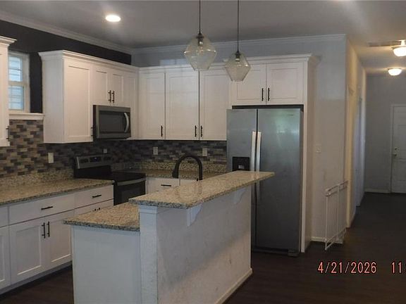 4th image of 1814 Bracey St
