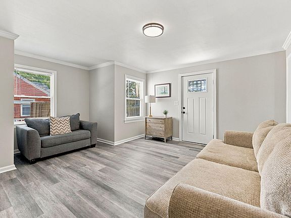 3rd image of 709 Brighton Rd