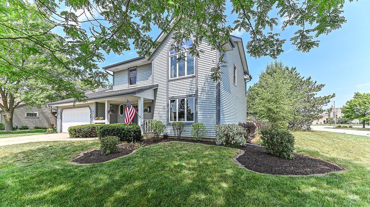 4129 South Regal Manor COURT, New Berlin, WI 53151 Zillow