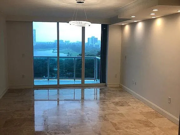 3 bed, 4.0 bath, 3262 sqft, $10,500 — Photo 1
