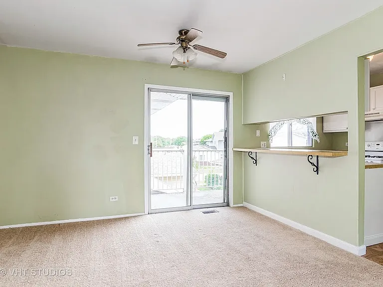 1373 Fremont Dr — Photo 3