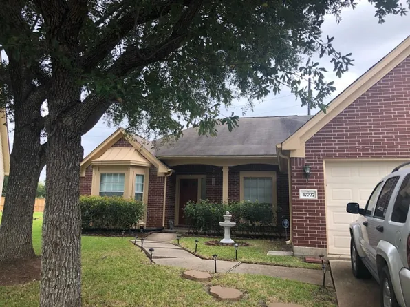 17707 Shelby Oaks Cir, Richmond, TX 77407