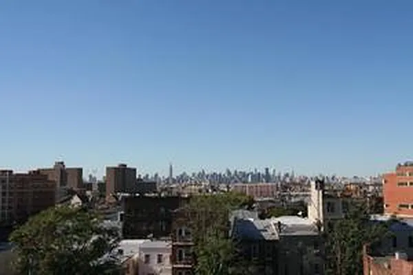 Rented by IQ Homes & Co Inc | media 17