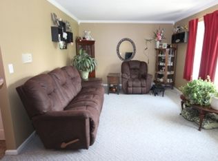 723 Olean Pl, Charleston, IL 61920