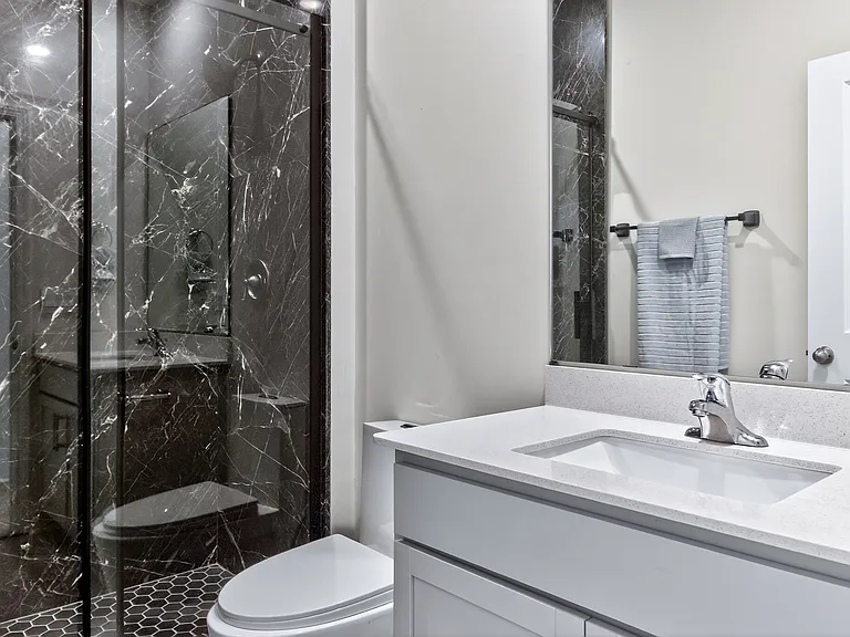 806 Dorset Stream Dr — Photo 22