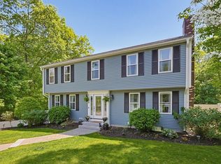 14 Narcissus Ct, North Attleboro, MA 02760