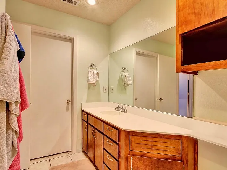 2612 San Pedro St #208 — Photo 4