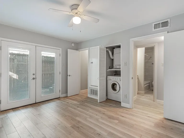 9029 Gaylord Dr #129 — Photo 12