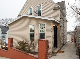 639 Curve St SW, Grand Rapids, MI 49503