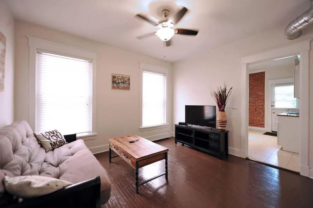 1417 S 2nd St, 2 — Photo 1