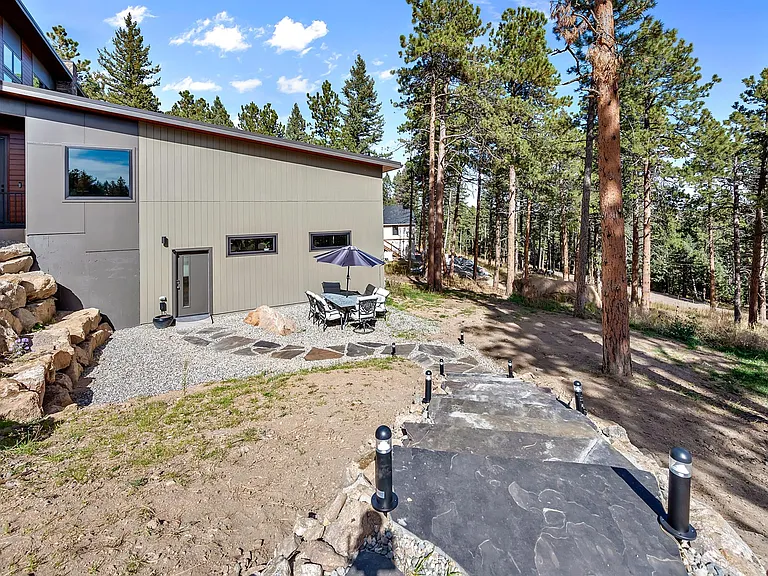 8213 Stags Leap Trl — Photo 18