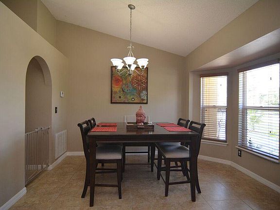 5th image of 3649 SW Savona Blvd