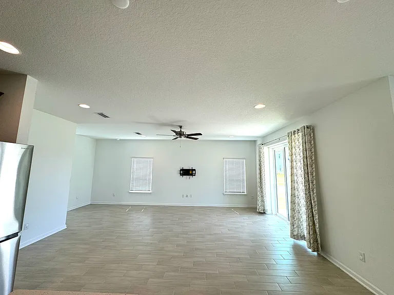 42 Golden Fern Dr — Photo 5