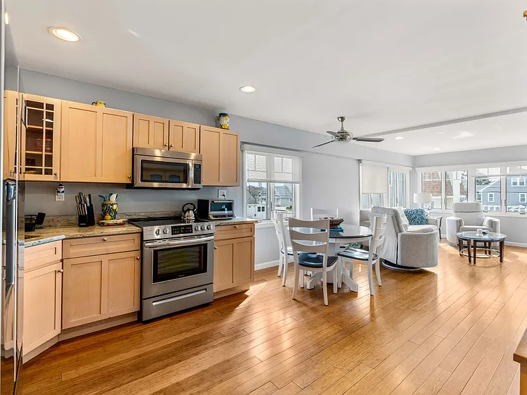 16 Commonwealth Ave #16NAUTICAL — Photo 9