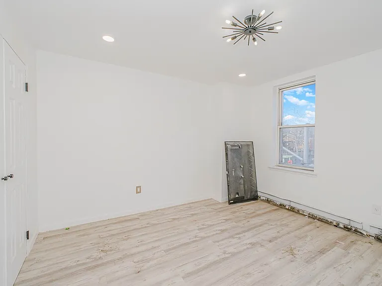 384 Lafayette Ave #1 — Photo 6