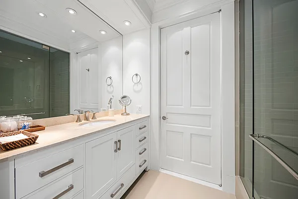 Sold by Douglas Elliman | media 6