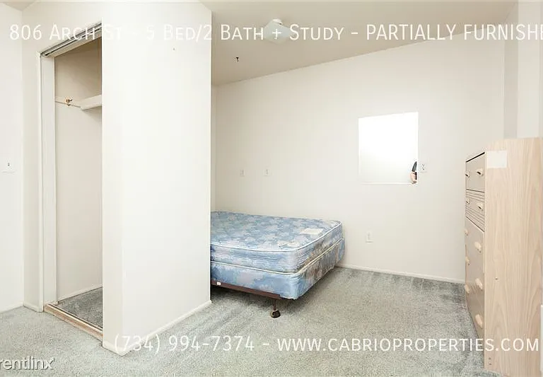 806 Arch St — Photo 8