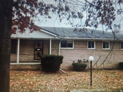 124 E Grand, Highland Park, MI, 48203