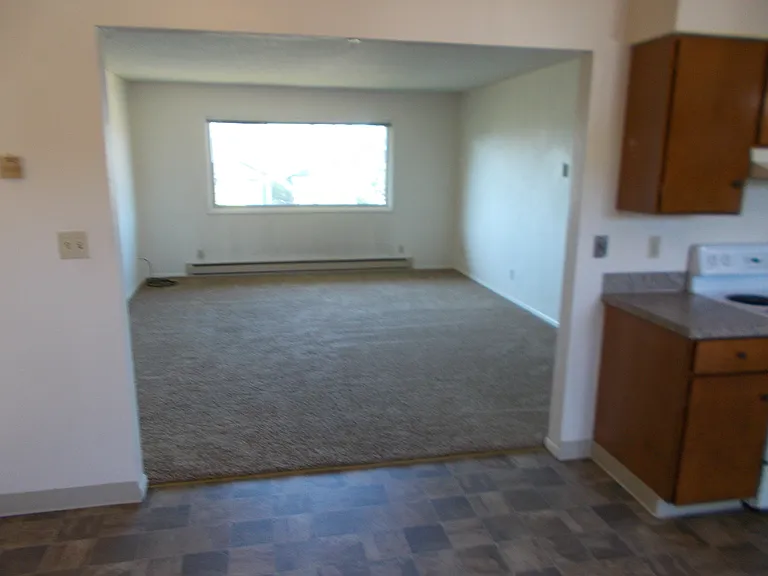 2320 I St #6 — Photo 9