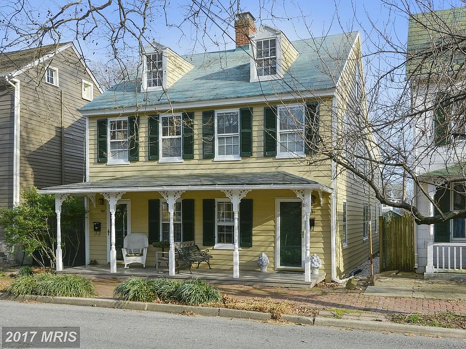 Updated Historic District Duplex Unit