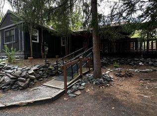 107 Alexauken Creek Rd, Lambertville, NJ 08530