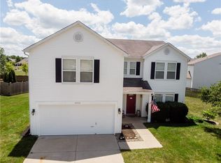 10531 Pleasant View Ln, Fishers, IN 46038