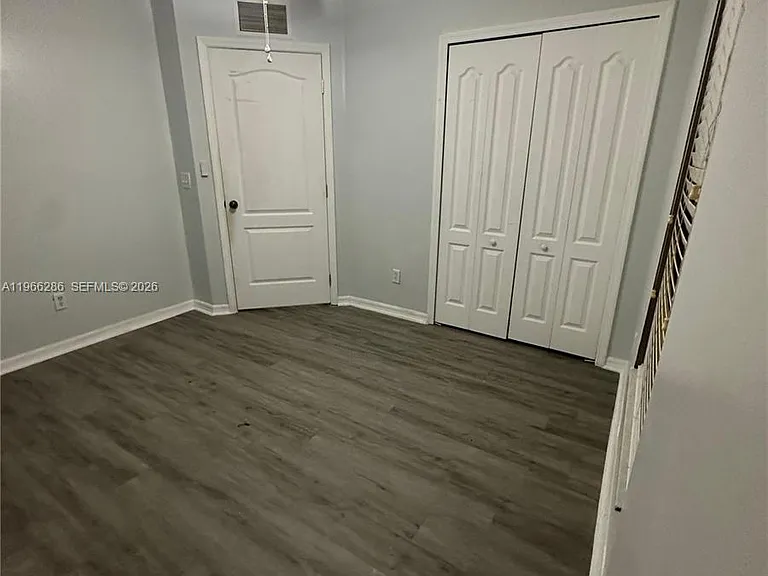 507 Peerless Cir — Photo 6