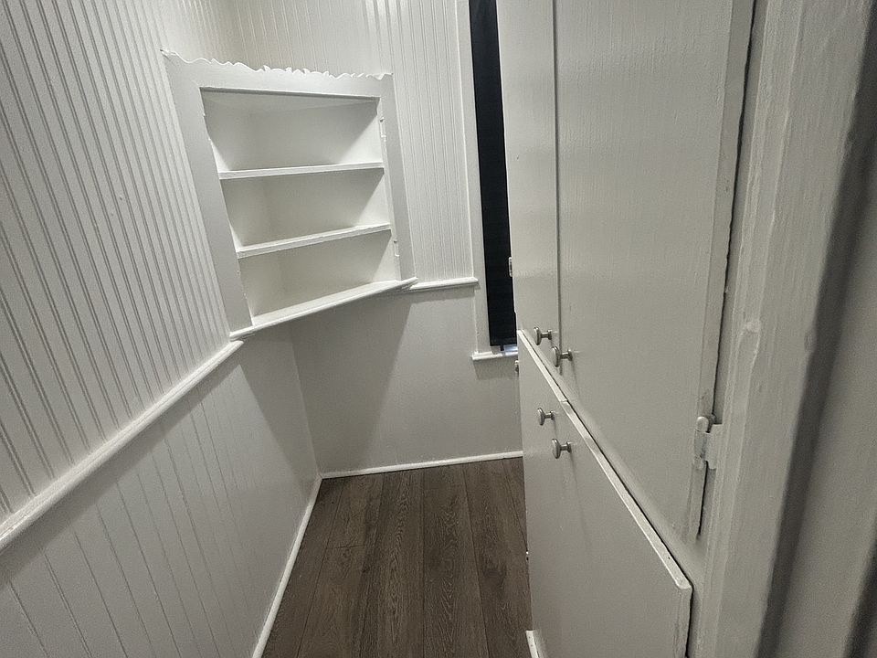1st image of 27 Church St APT 4