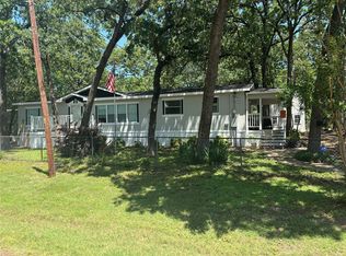 191 Indian Gap Dr, Mabank, TX 75156