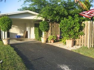 1981 NW 32nd St, Oakland Park, FL 33309