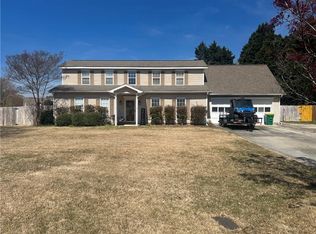 3232 Ivy Lake Ct, Buford, GA 30519