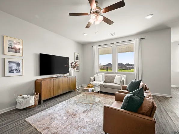 4615 Grenache Dr, Baton Rouge, LA 70817