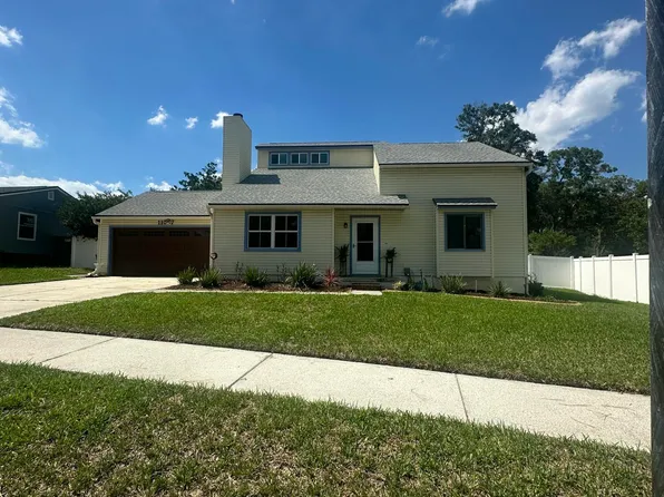 11557 BROAD LEAF Drive, Jacksonville, FL 32225