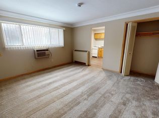 2275 Warren Rd APT 107, Lakewood, OH 44107