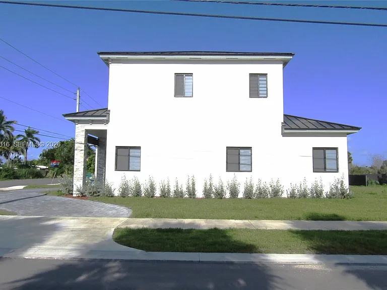 11998 SW 232nd St — Photo 23