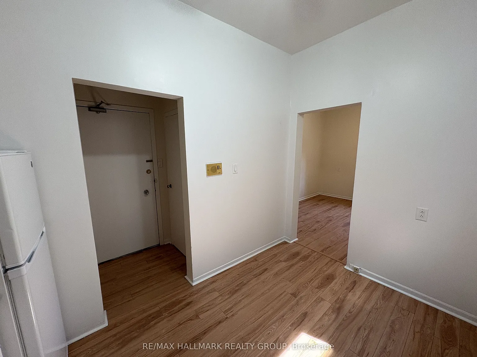 Studio, $1,095 — Photo 4