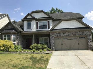 141 Windrush Ln, Durham, NC 27703