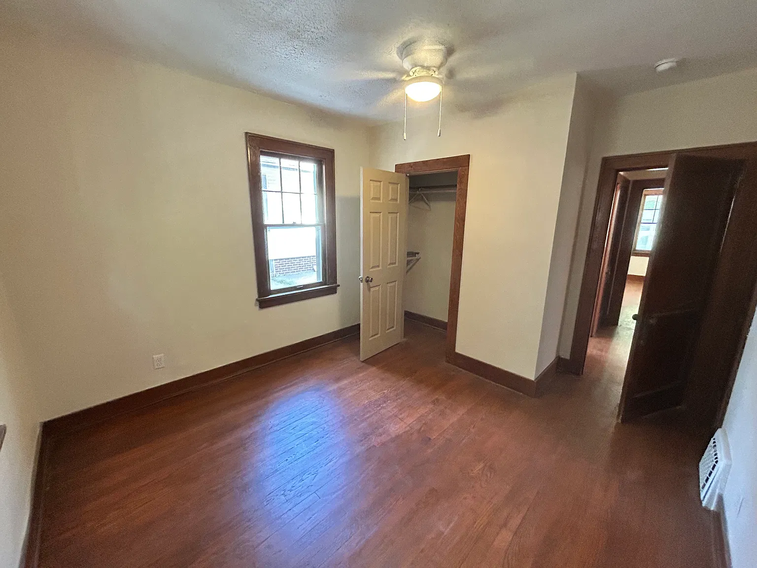3 bed, 1670 sqft, $2,000 — Photo 3