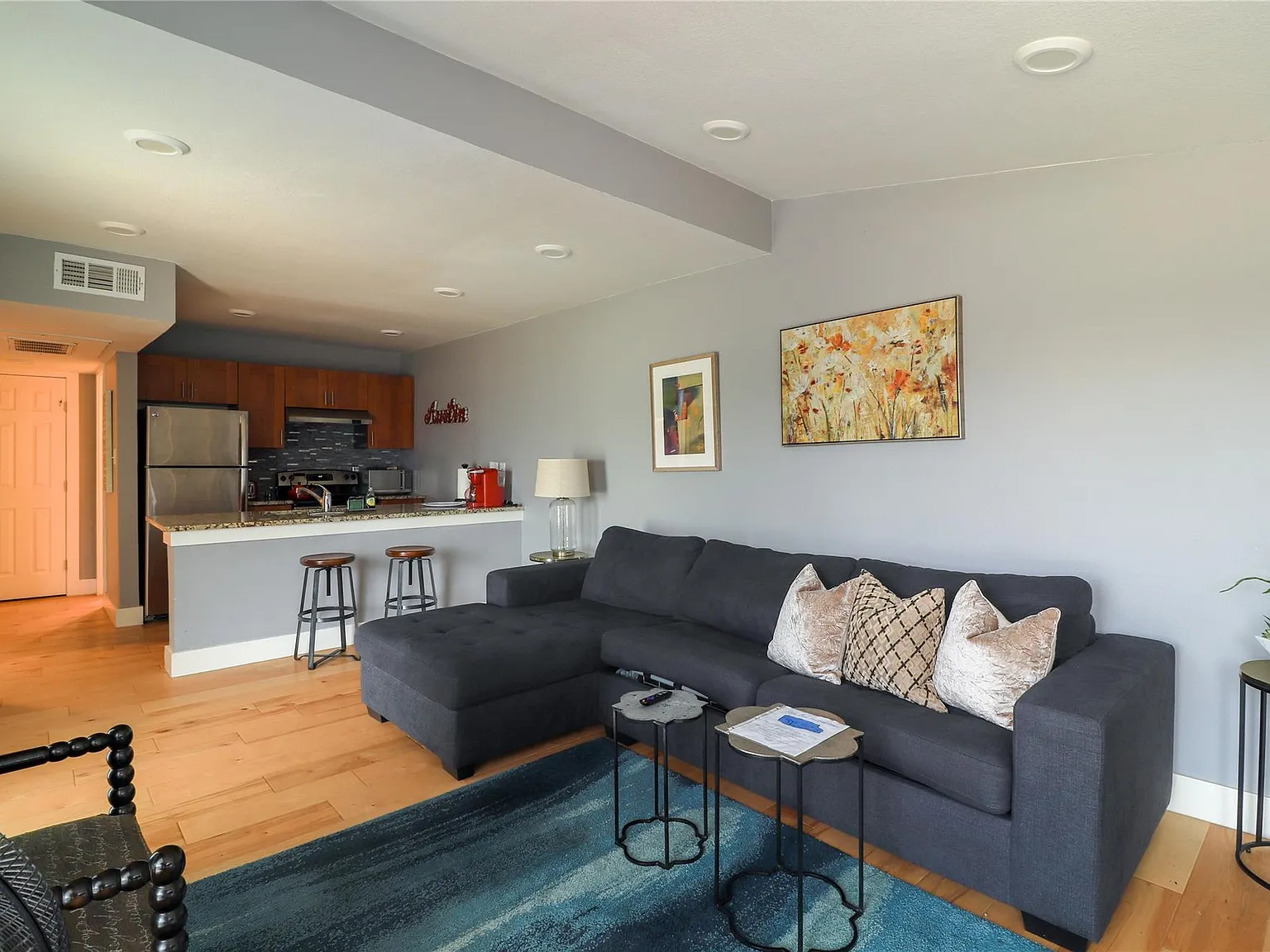 1 bed, 1.0 bath, 582 sqft, $1,500 — Photo 3