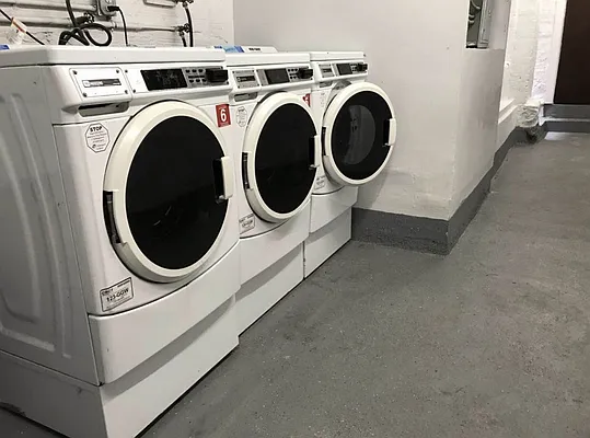 Rented by Urban Real Estate Property Group Inc | media 15